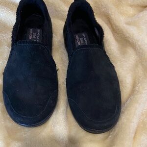 Skechers women’s Dark Slip-On Loafers